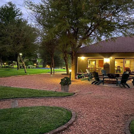 Rip Van Winkel Guest House Lephalale Exterior photo