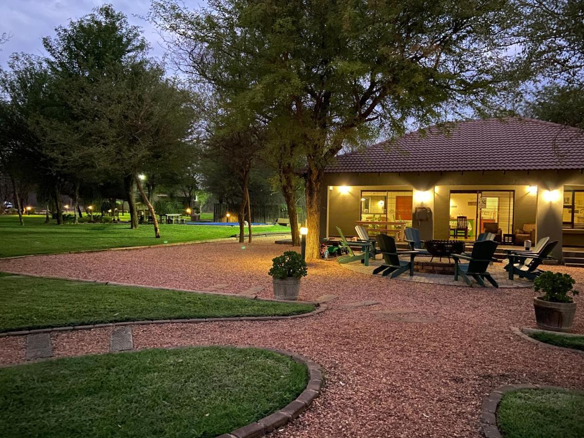 Rip Van Winkel Guest House Lephalale Exterior photo